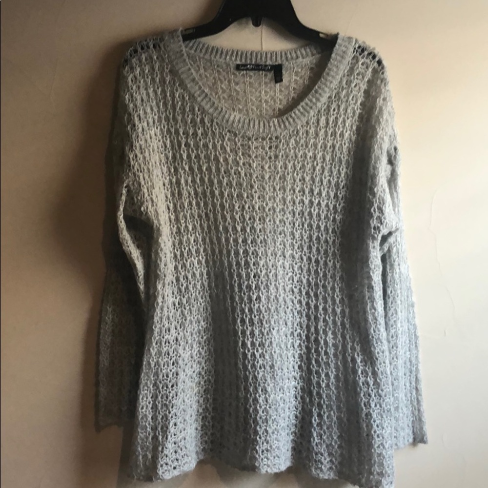 Love @ First Sight grey sweater top
